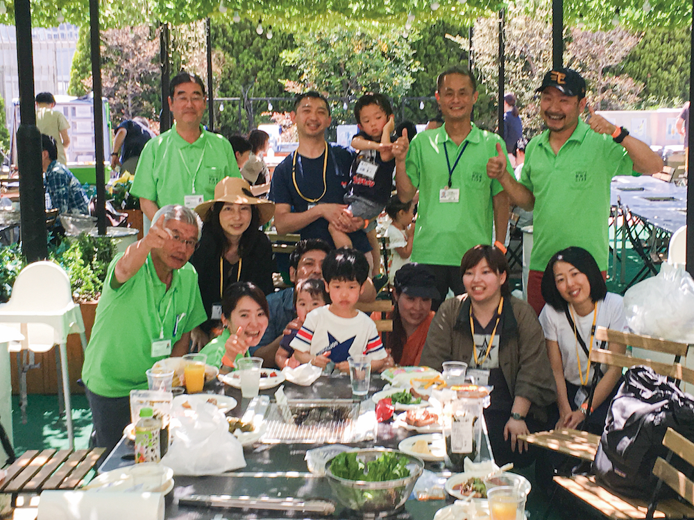 重久さんが移住コーディネーターとして東京で参加した、移住を希望する方たちのための交流会の様子。幅広い世代が参加している。