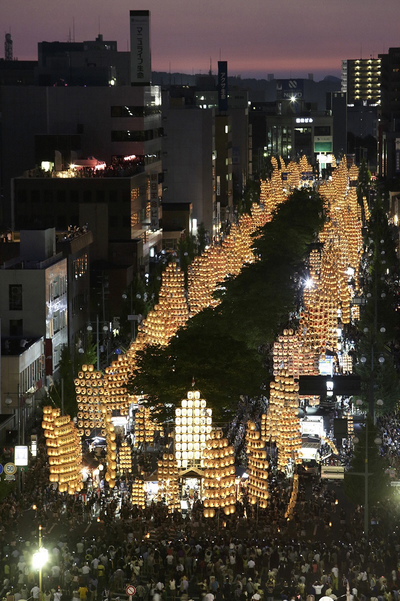 秋田市竿燈